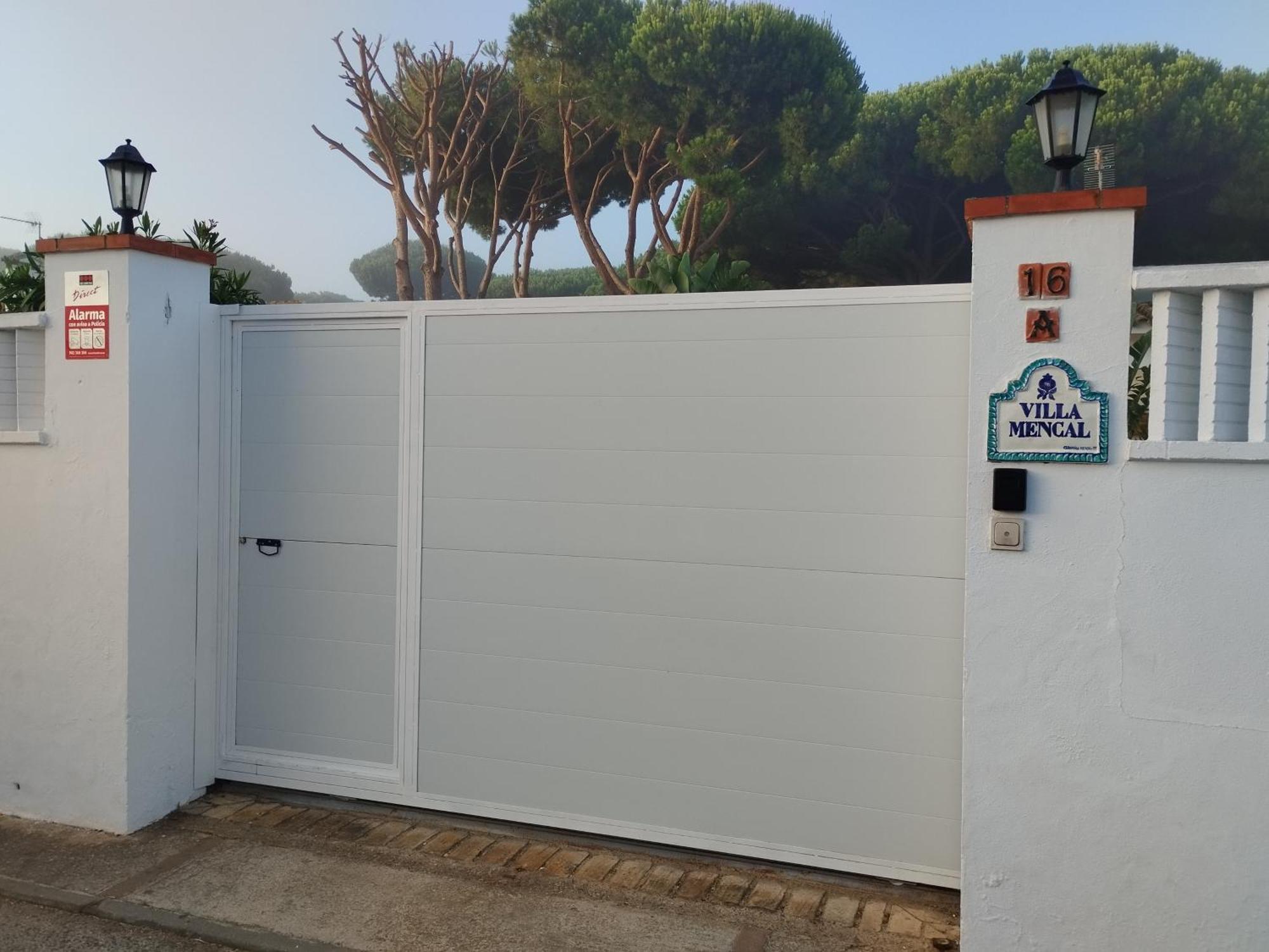 Villa Mencal Chiclana de la Frontera Buitenkant foto
